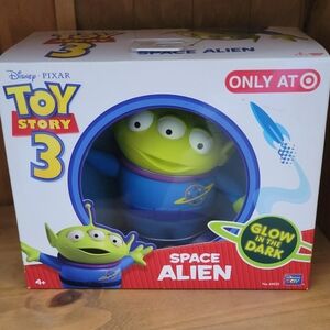 Toy Story Space Alien Glow in the Dark Pizza Planet Thinkway Target RARE
